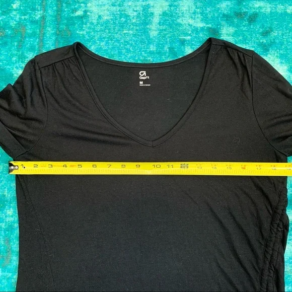 GapFit Long Sleeve Tunic w/Drawstring Side BLACK - Picture 10 of 11